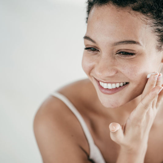 Moisturise and Protect: The Power of Ceramides for Skin